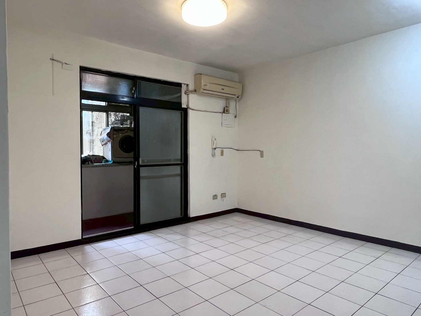 降價！獨賣安康低總價採光公寓