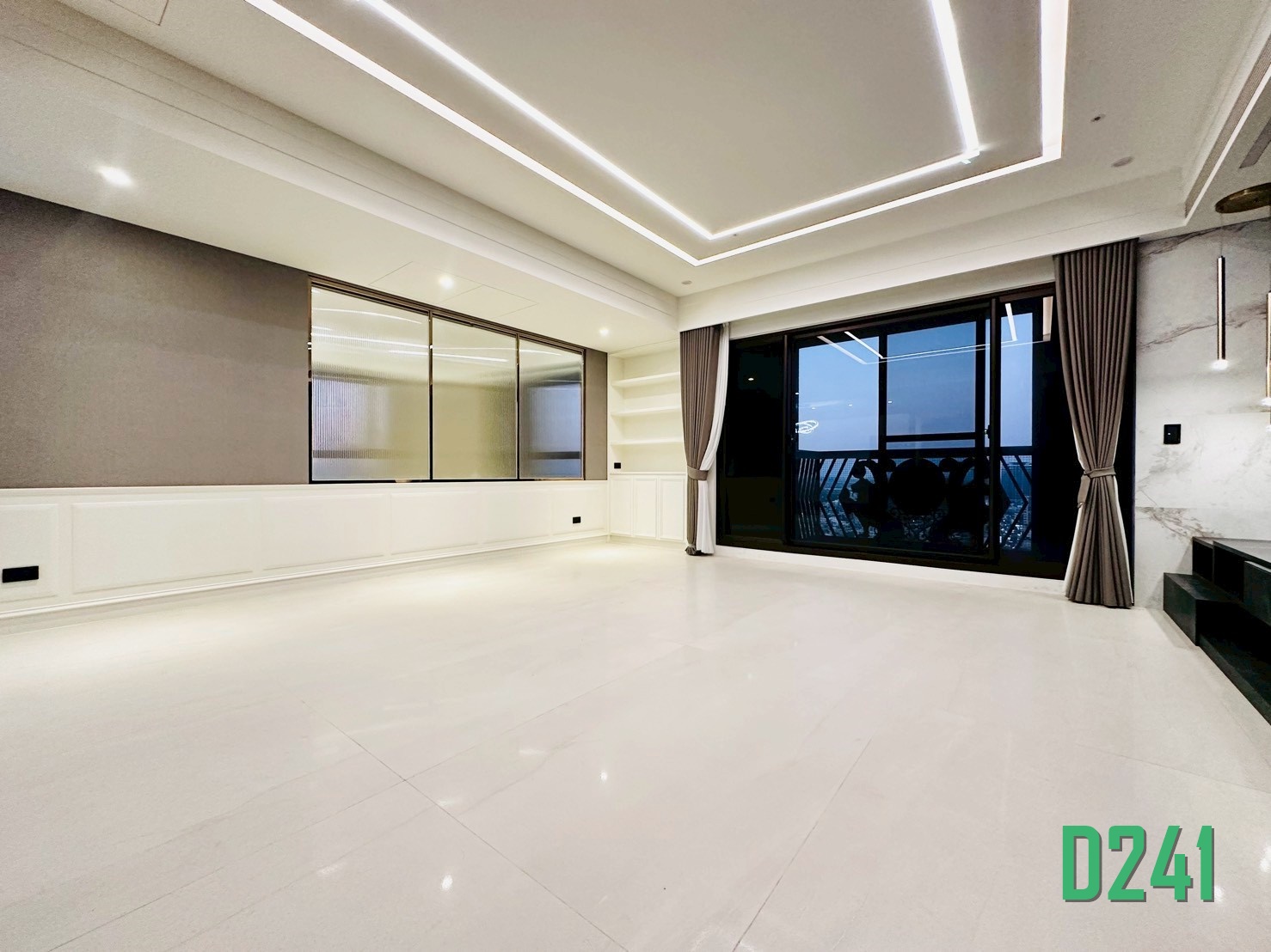 【安平 眺望海景 全新未住 百坪四房三平車豪宅】影音賞屋