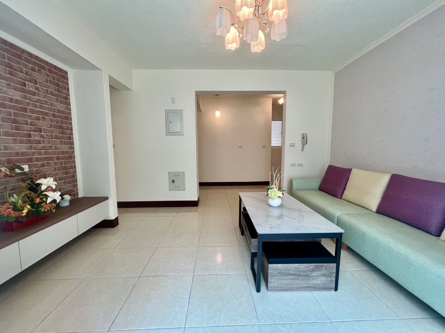 亞灣商圈｜獅甲台鋁全新翻修溫馨美寓