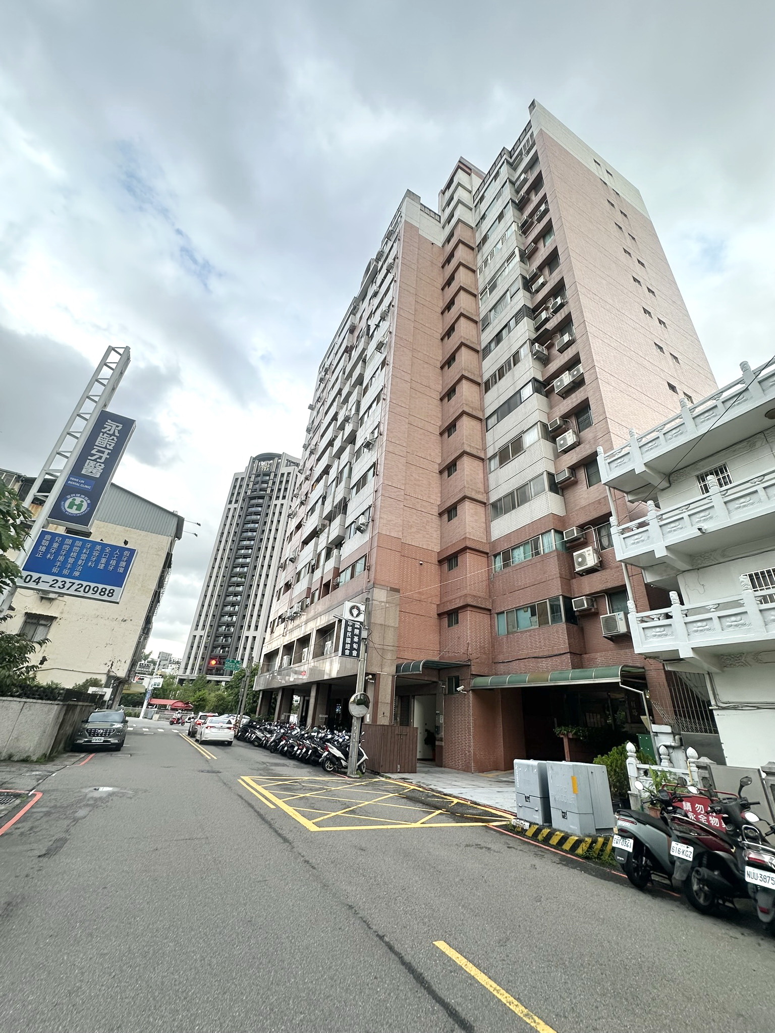 降價了！美術館柳川河畔視野首購明亮美3房★陳姿君