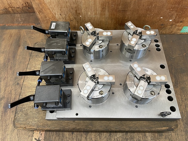 北川  Lathe Chuck Image 1