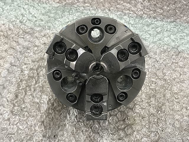 北川 B-204 Lathe Chuck Image 1