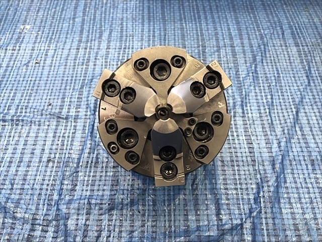 北川 B-204 Lathe Chuck Image 1