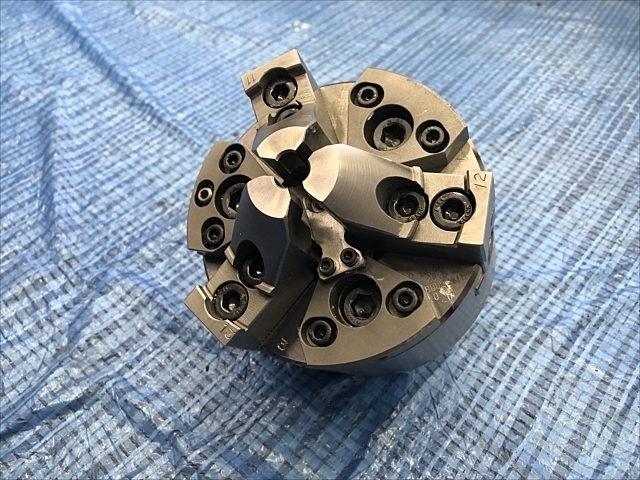北川 B-204 Lathe Chuck Image 2