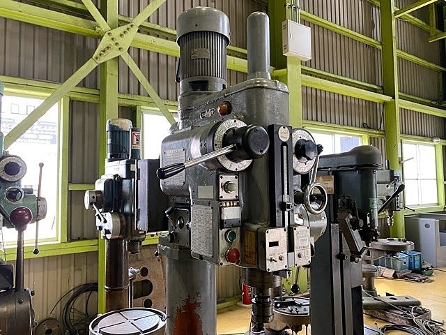 吉田 YD3-65 Drilling Machine Image 3