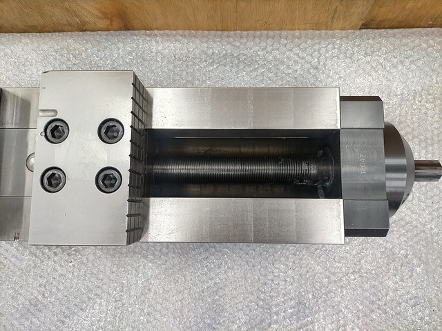 YASDA PRECISION TOOLS YPV-180 Vice Image 3
