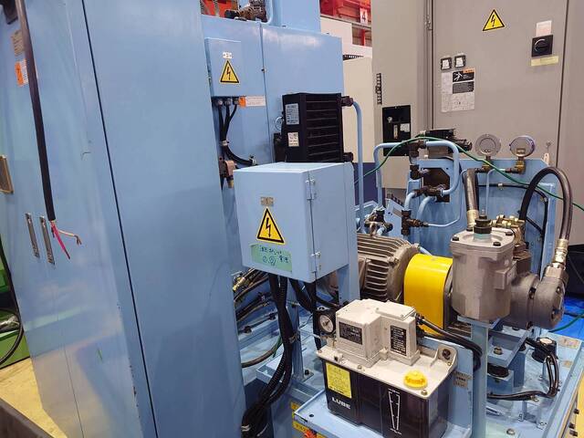 富士ホーニング工業 ND-225S Honing Machine Image 7