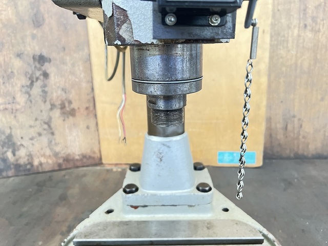 ブラザー BT2-223 Desktop Drilling Machine Image 4