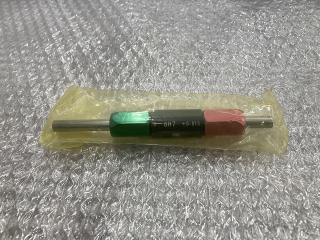 新潟精機 8H7 Screw/Stopper Image 1
