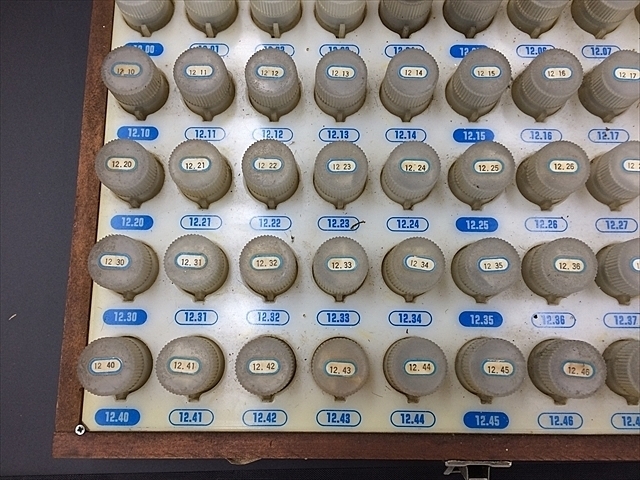 新潟精機 AA-12A Pin Image 4