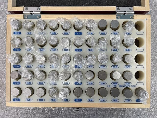 新潟精機 AA-18A/AA-18B Pin Image 3