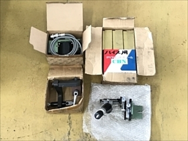日本精密 EG-250 Tool Grinder Image 11