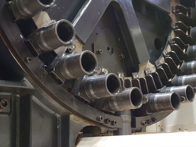 MAZAK VCN-410A Vertical Machining Center Image 6