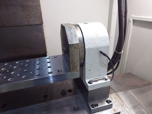 MAZAK VCN-410A Vertical Machining Center Image 14
