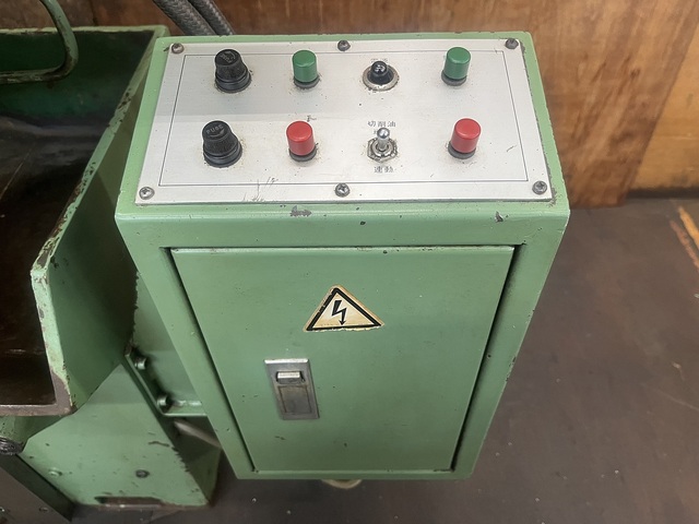 津根精機 P-240F 切断機 の画像 6枚目
