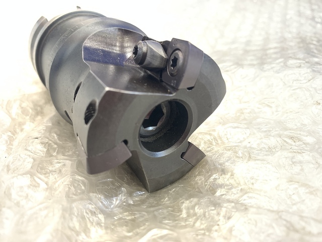 HITACHI ASR4050-3 Milling Cutter Image 2