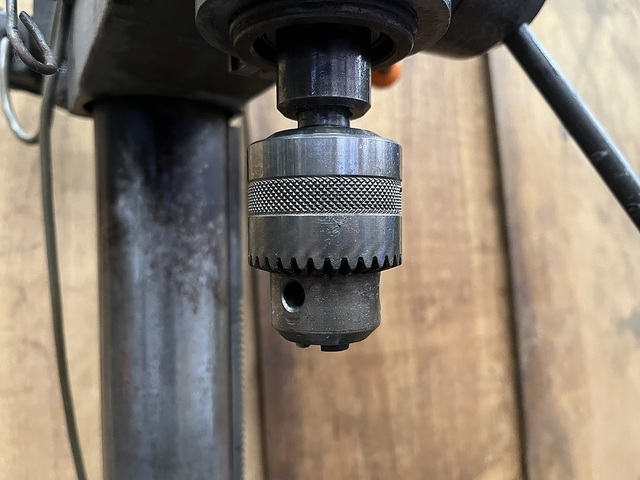HITACHI B23SB Drilling Machine Image 3