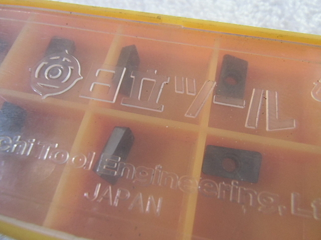 日立ツール APMT090208R インサート・チップ の画像 3枚目