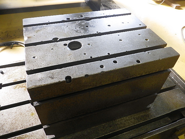 TOA TRD-1000F Radial Drilling Machine Image 4