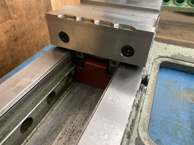 TAKEDA MACHINE TOOLS  Vice Image 6