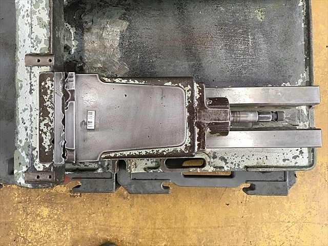 TAKEDA MACHINE TOOLS  Vice Image 2