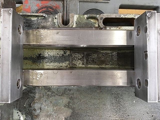 TAKEDA MACHINE TOOLS  Vice Image 7