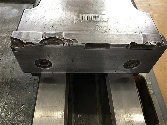 TAKEDA MACHINE TOOLS  Vice Image 10
