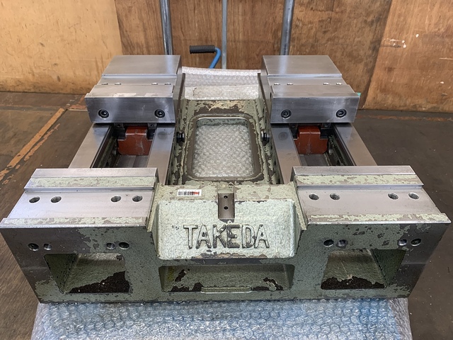 TAKEDA MACHINE TOOLS RTV150-2W Vice Image 8