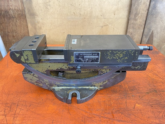 TAKEDA MACHINE TOOLS TK-100HVI Vice Image 1