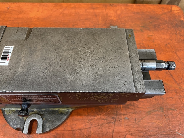 TAKEDA MACHINE TOOLS TK-100HVI Vice Image 2