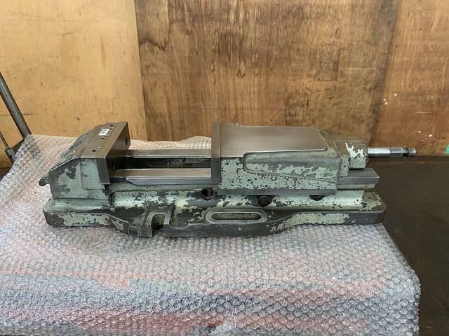 TAKEDA MACHINE TOOLS TK-150 Vice Image 1