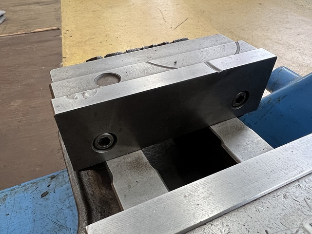 TAKEDA MACHINE TOOLS TK-175HVS Vice Image 3