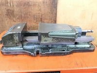TAKEDA MACHINE TOOLS TK-200HVS Vice C151044 Image