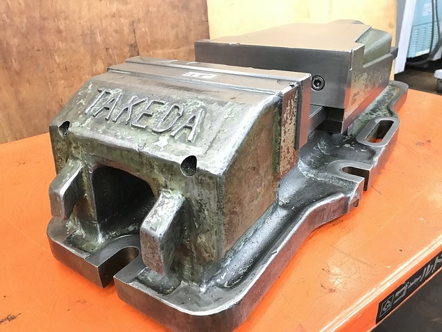 TAKEDA MACHINE TOOLS TK-200HVS Vice Image 4