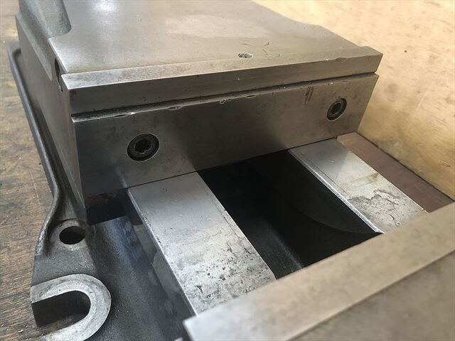 TAKEDA MACHINE TOOLS TK-200HVS Vice Image 4