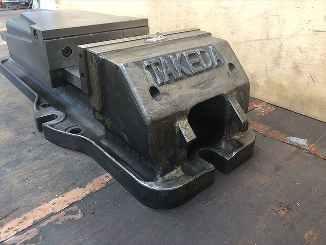 TAKEDA MACHINE TOOLS TK-200HVS Vice Image 6