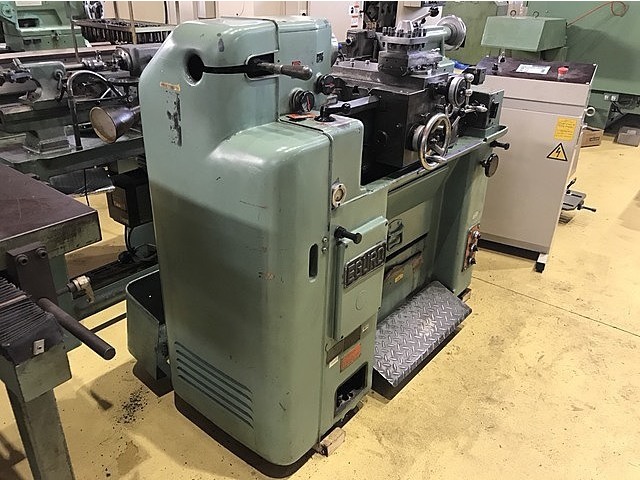 江黒 GL-120 Lathe Image 3