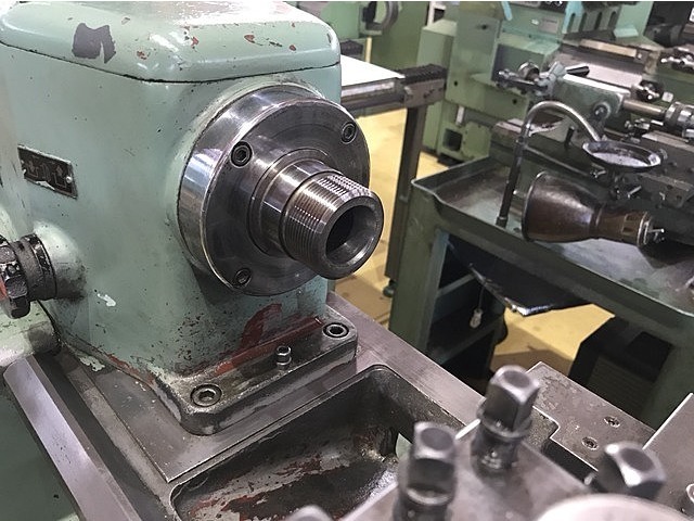 江黒 GL-120 Lathe Image 4