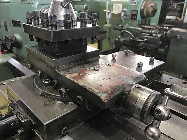 江黒 GL-120 Lathe Image 7