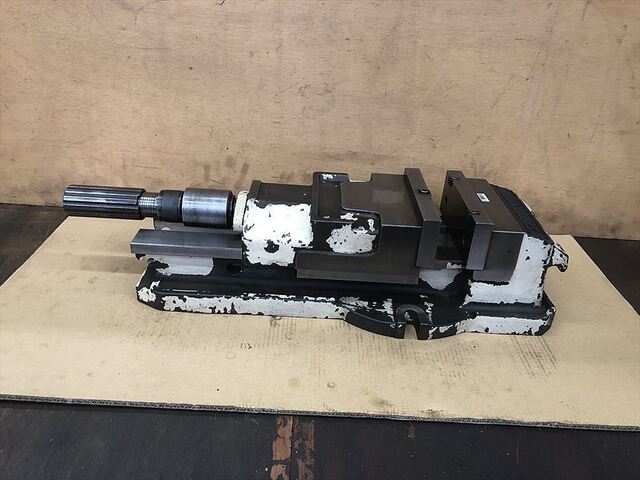 津田駒 VH-200 バイス の画像 1枚目