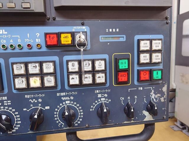 MAKINO GF6 Vertical Machining Center Image 11