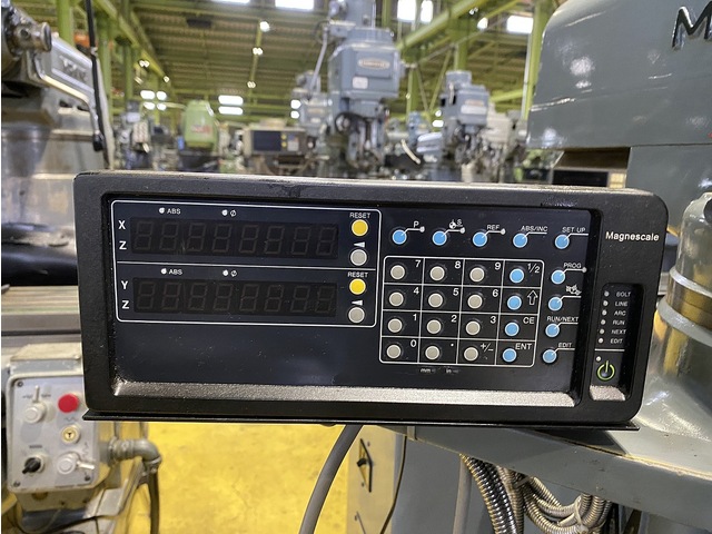 牧野フライス製作所 KVJ-55 立型フライス盤 の画像 6枚目