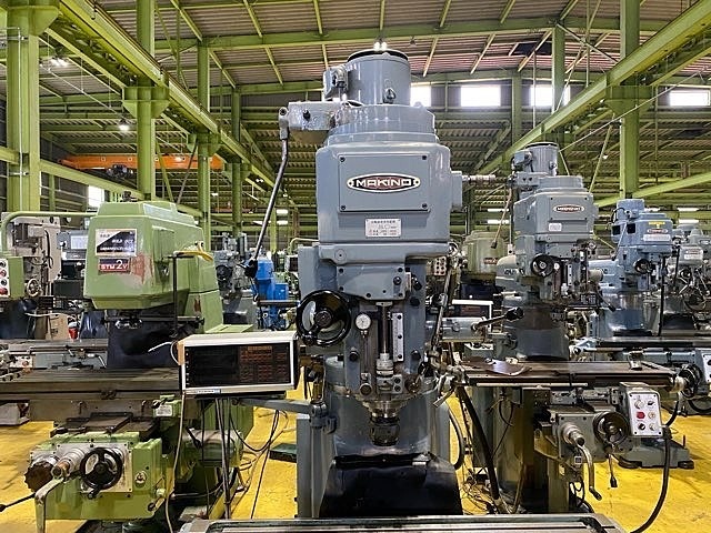 牧野フライス製作所 KVJP-55 立型フライス盤 の画像 3枚目