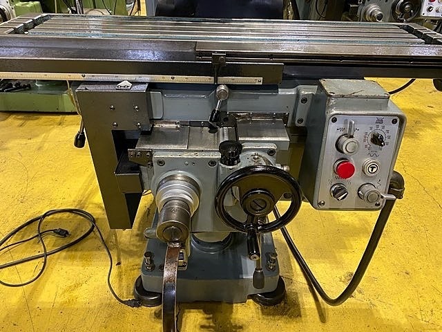 牧野フライス製作所 KVJP-55 立型フライス盤 の画像 6枚目