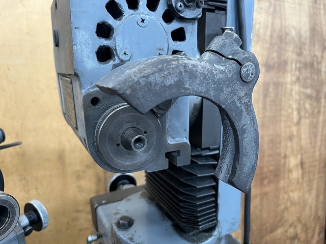 牧野フライス製作所 YG-25 工具研削盤 の画像 3枚目