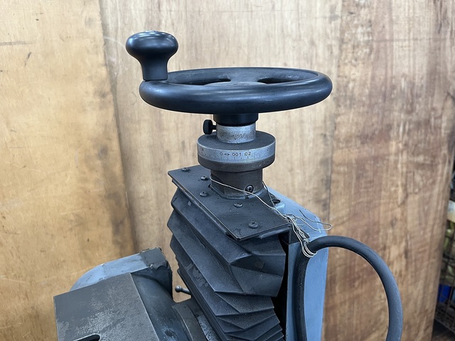 牧野フライス製作所 YG-25 工具研削盤 の画像 4枚目