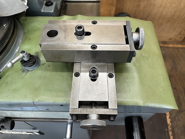 MAKINO YGR-25 Tool Grinder Image 7