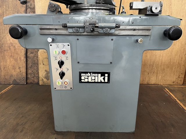 MAKINO YGR-25 Tool Grinder Image 8