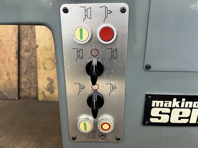 MAKINO YGR-25 Tool Grinder Image 10