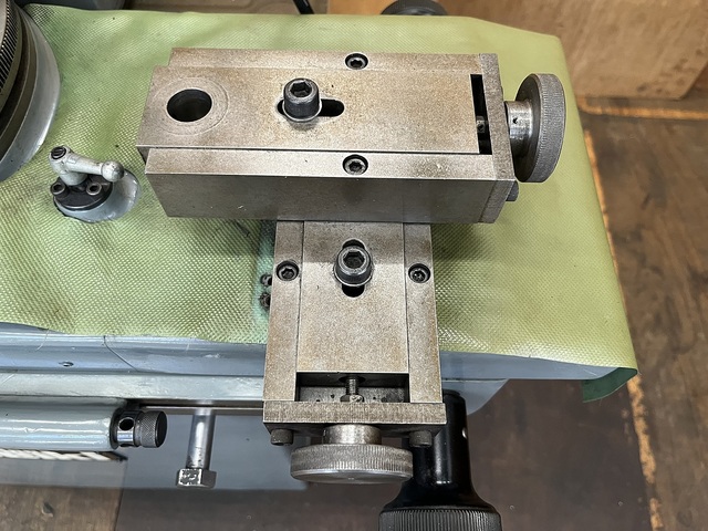 MAKINO YGR-25 Tool Grinder Image 7